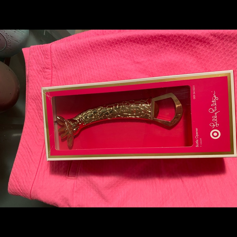 ⭐️🦒Lilly Pulitzer giraffe bottle opener